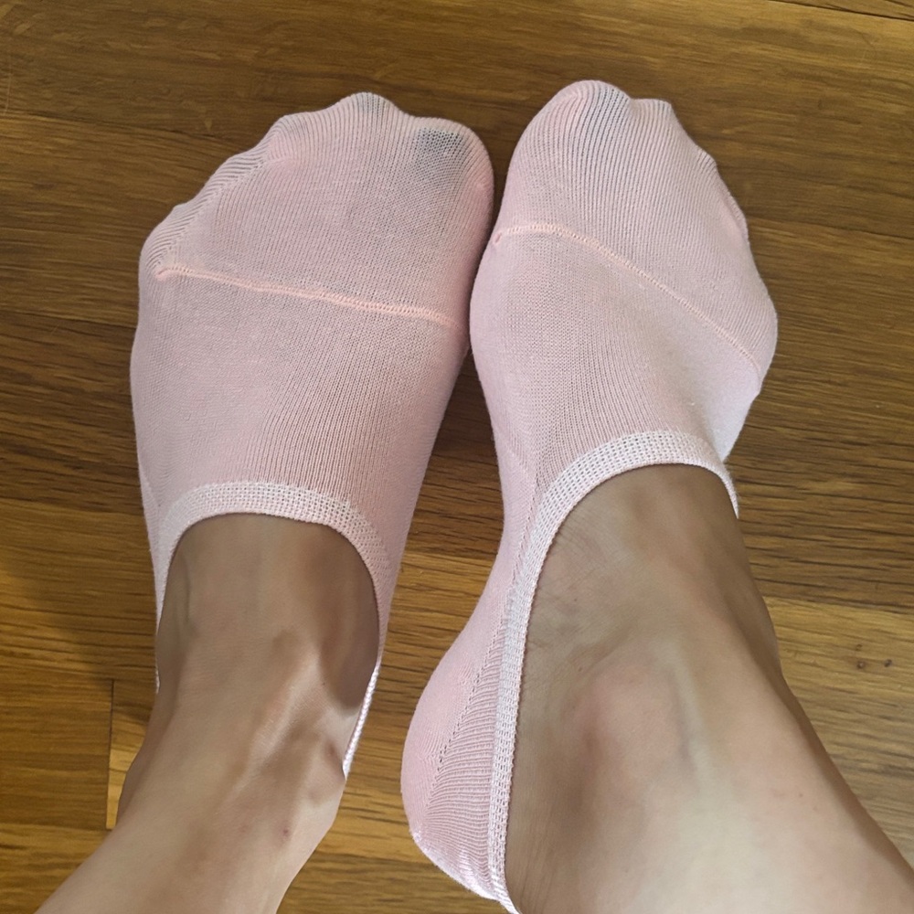 Pink ankle socks